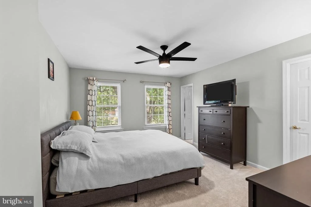 Photo of 316 SILVER RIDGE DRIVE