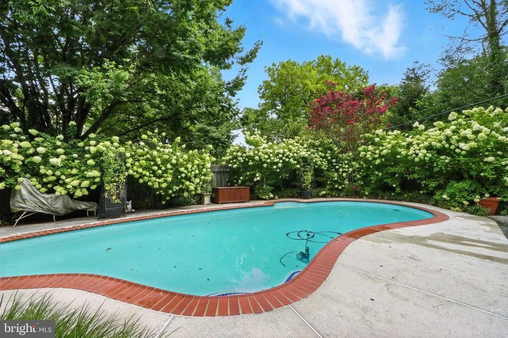 Photo of 5721 RIDGEDALE ROAD