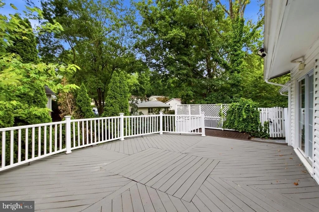 Photo of 7215 WILLOW OAK PLACE
