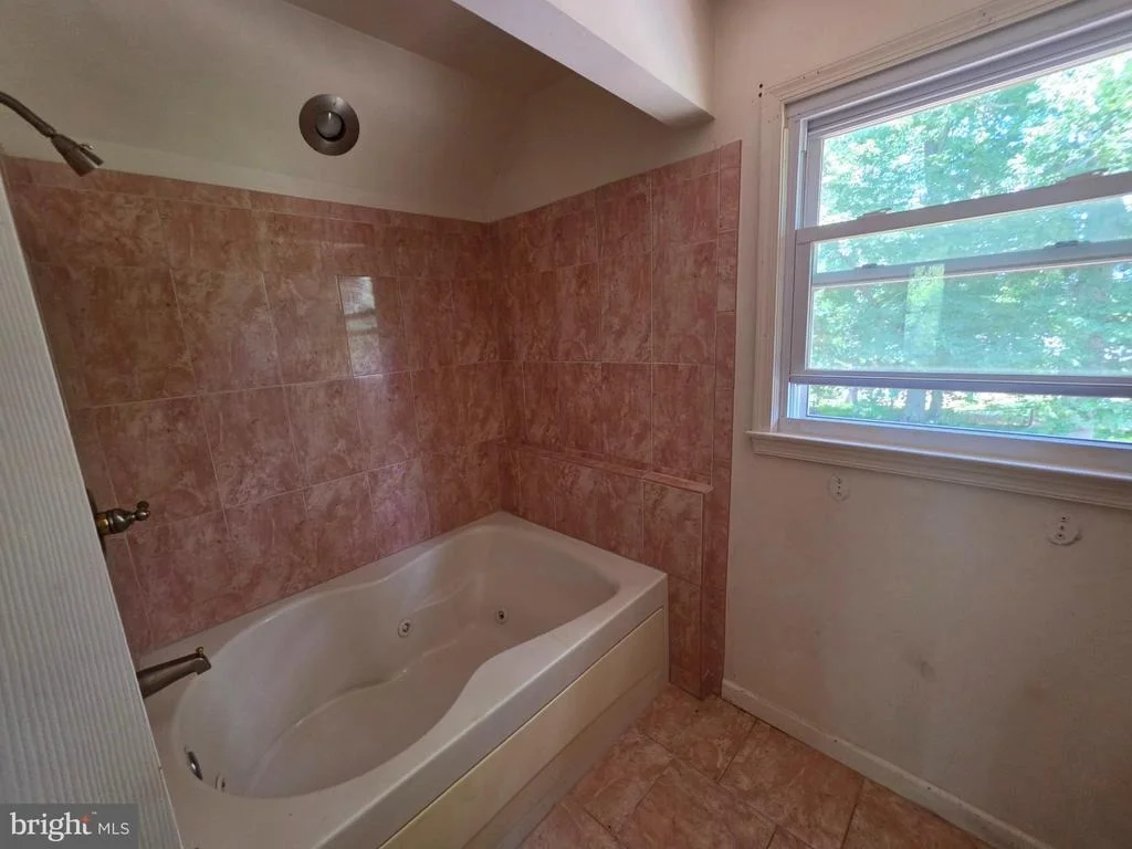 Photo of 12100 CHESTERTON DRIVE
