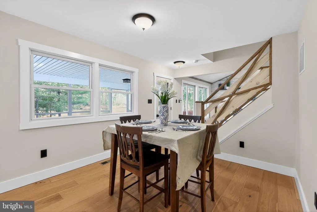 Photo of 113 W CENTENNIAL DRIVE