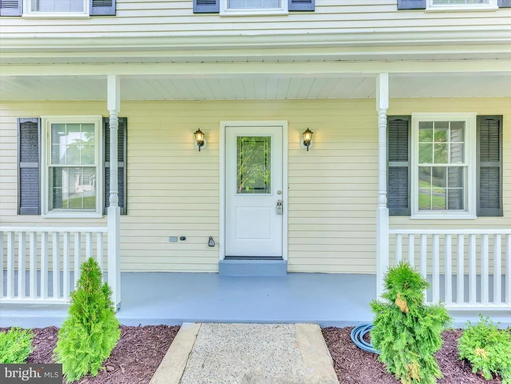Photo of 24737 NICKELBY DRIVE