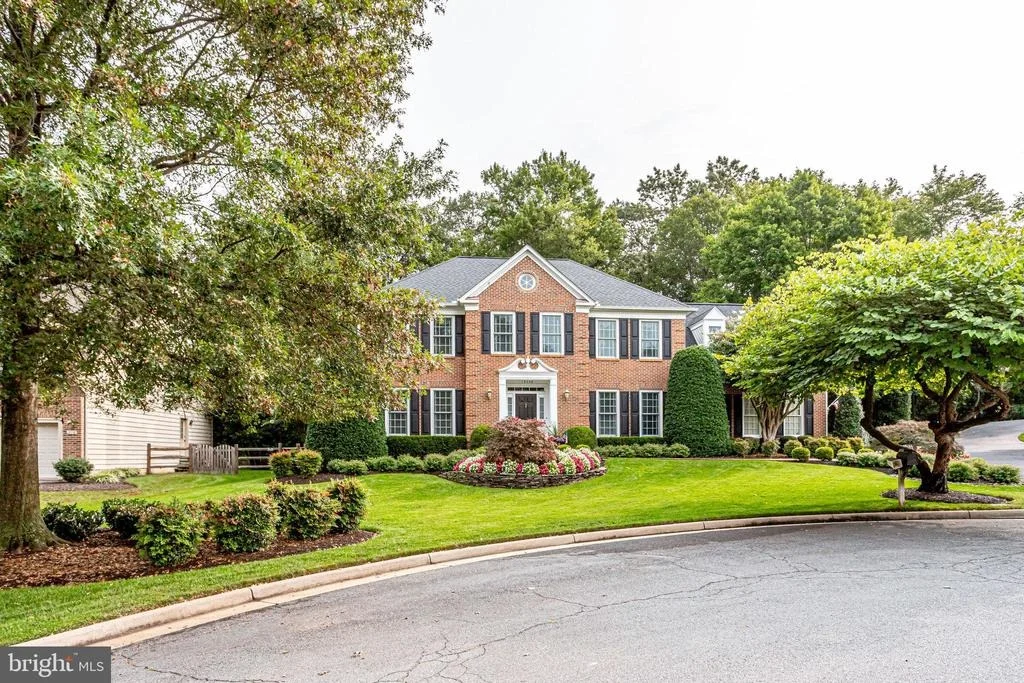 Photo of 12708 POND CREST LANE