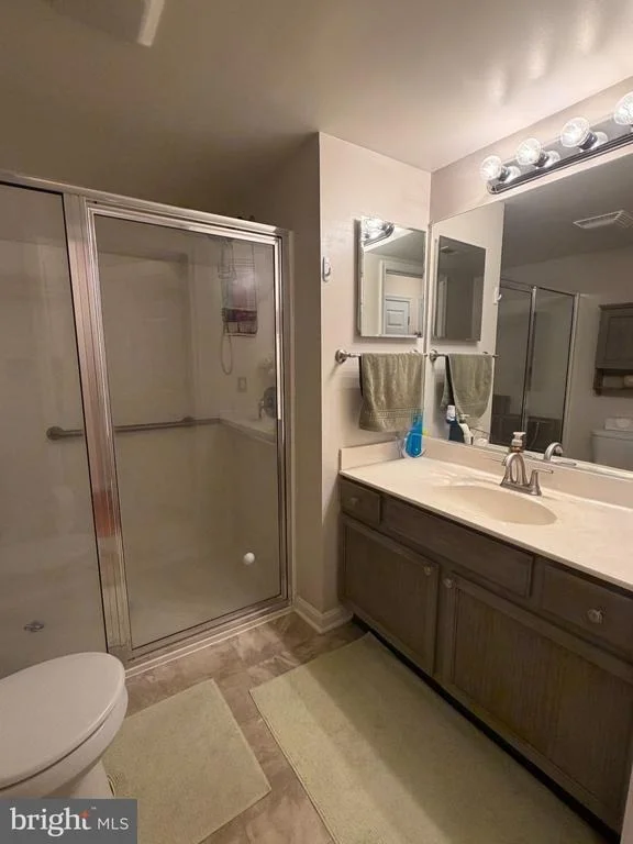 Photo of Unit 3D at 3810 NORMANDY DRIVE