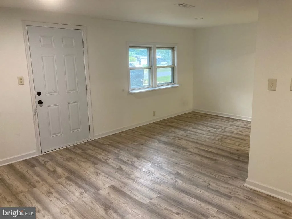 Photo of 389 STEVENSON DRIVE