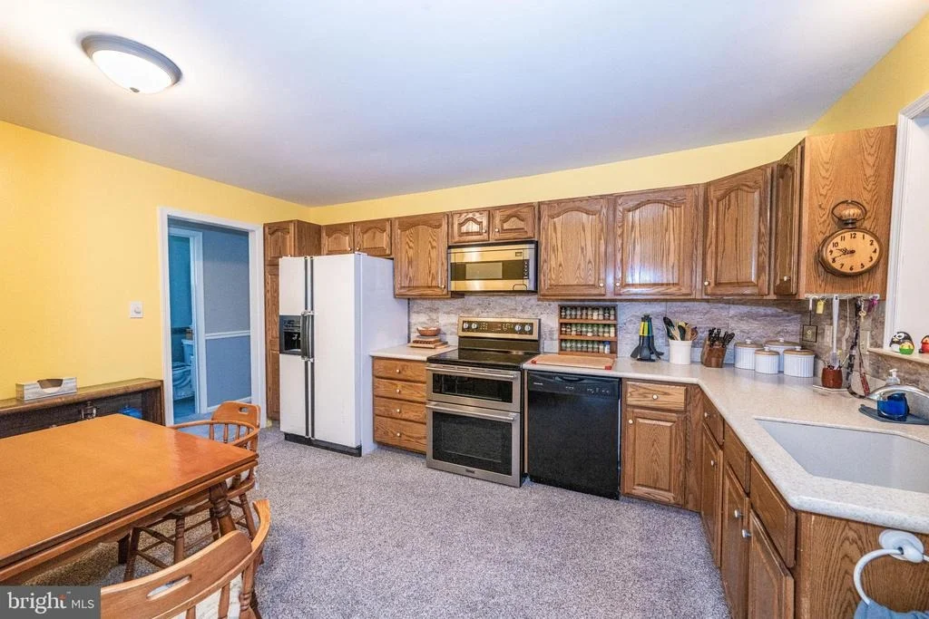 Photo of 24 MERION COURT