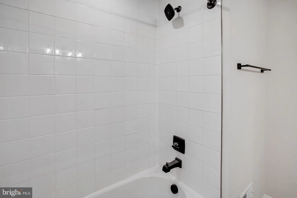 Photo of 611 CLOVER LANE