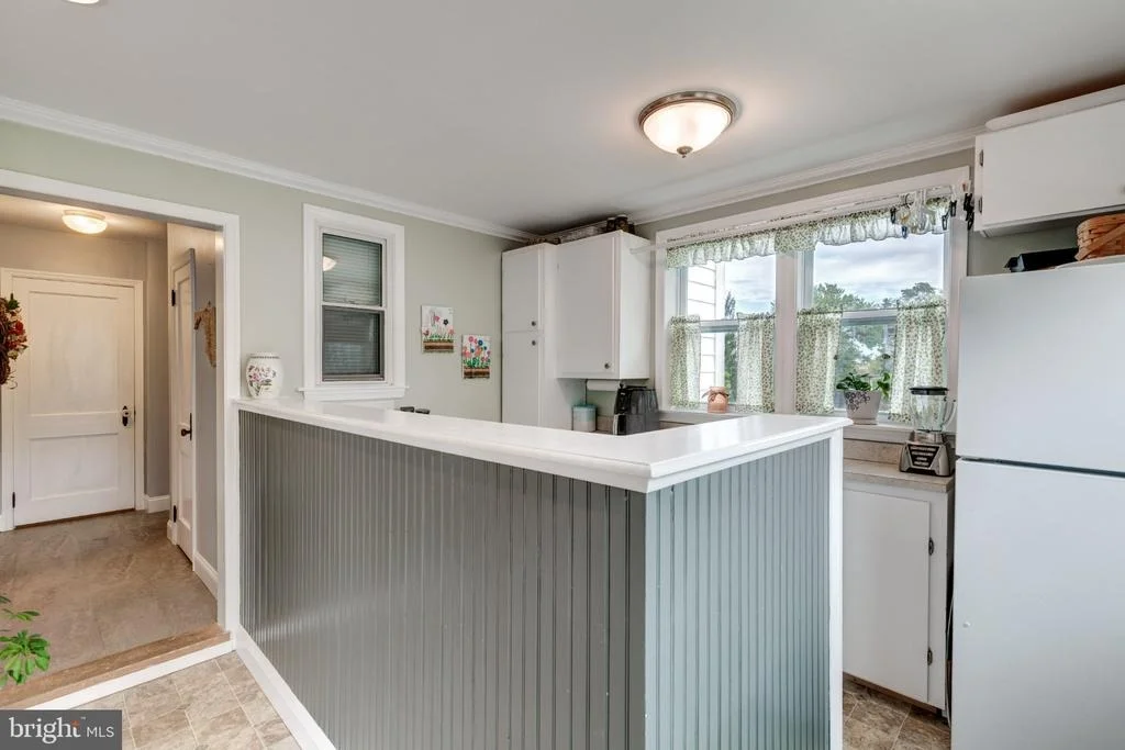 Photo of 701 LONGVIEW AVENUE