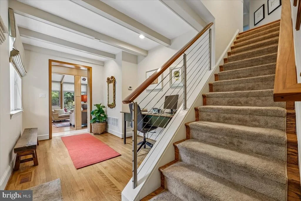 Photo of 1212 WOODSIDE PARKWAY
