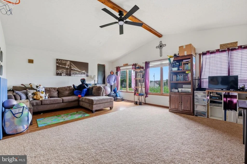 Photo of 7313 COVINGTONS CORNER ROAD