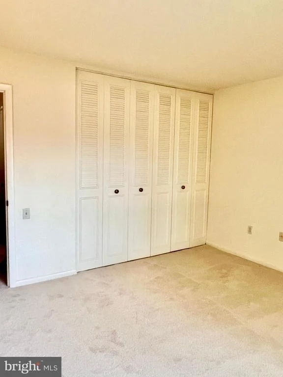 Photo of Unit 732B at 3398 GLENEAGLES DRIVE