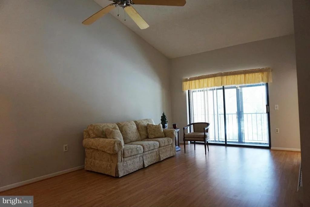 Photo of Unit 3E at 15320 PINE ORCHARD DRIVE