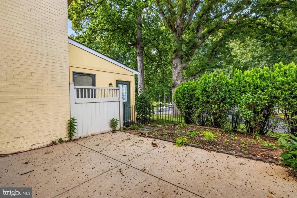 Photo of Unit 79F at 3498 GLENEAGLES DRIVE