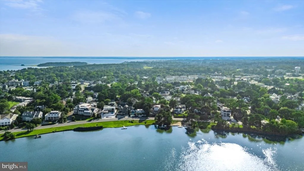 Photo of 20340 SILVER LAKE DRIVE