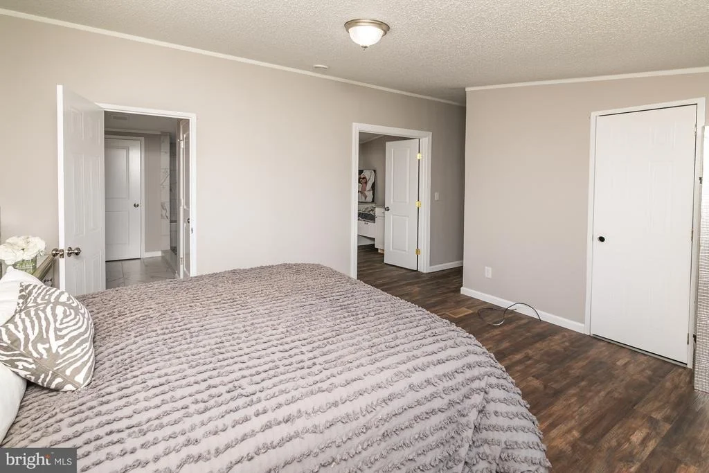 Photo of 21 JOHN B DRIVE