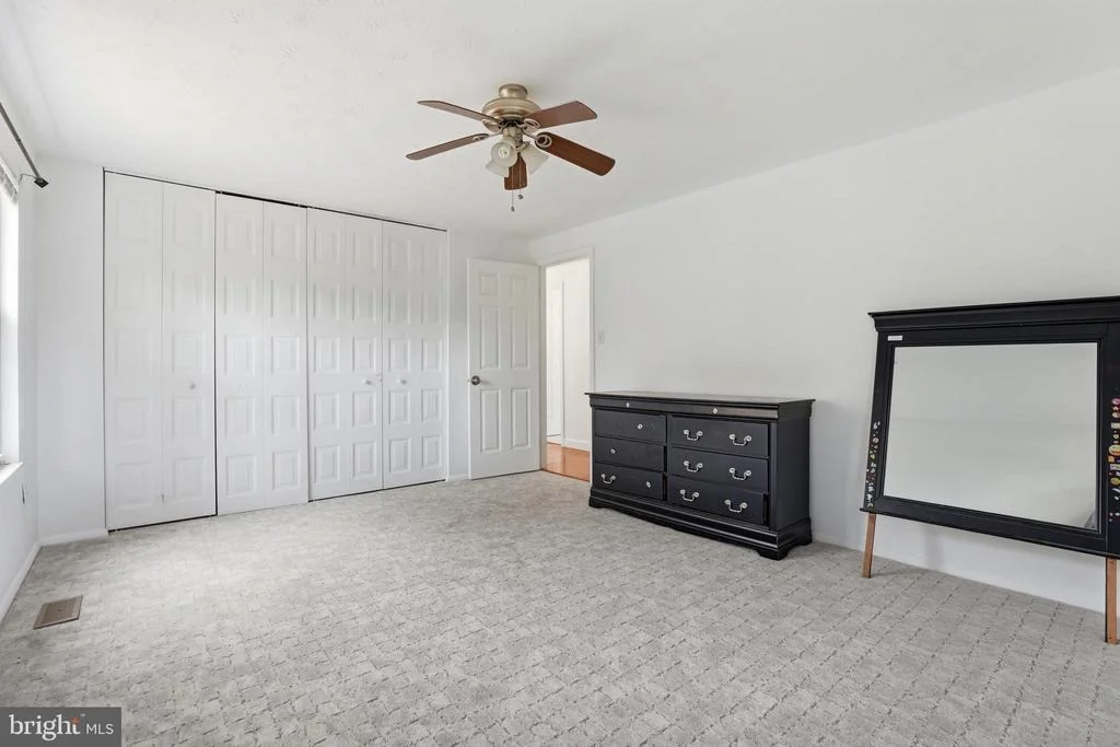 Photo of 1261 CAVENDISH DRIVE