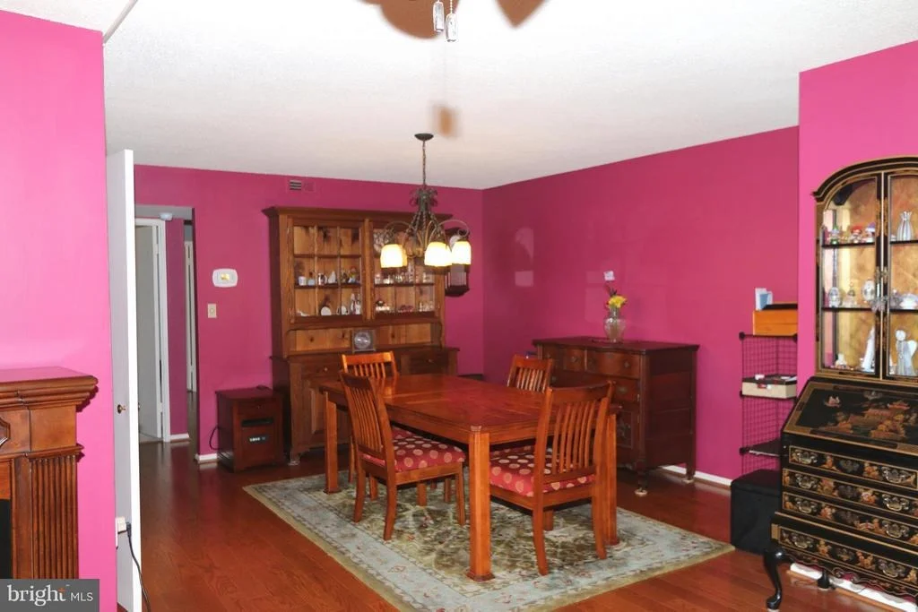 Photo of Unit 11014 at 15101 INTERLACHEN DRIVE