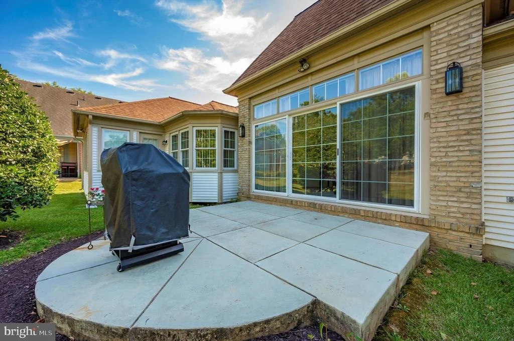 Photo of 841 DUNBROOKE COURT