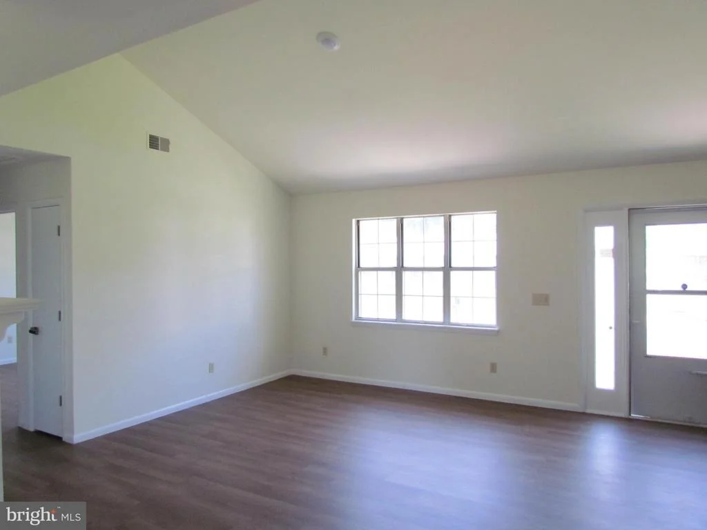 Photo of 124 TAMMIE DRIVE