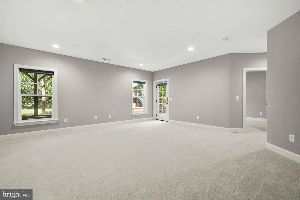 Photo of 8404 STONEWALL DRIVE