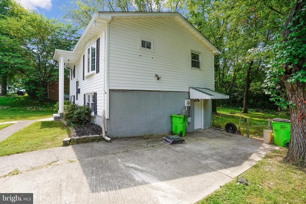 Photo of 3909 FINDLEY ROAD