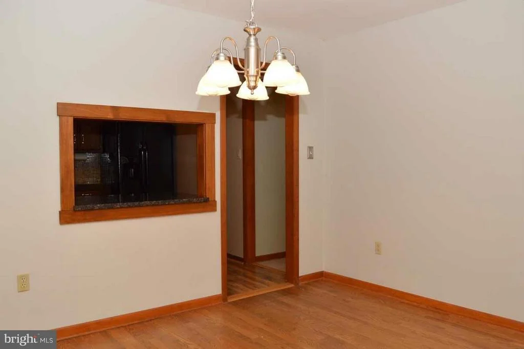 Photo of 6191 VIEWSITE DRIVE
