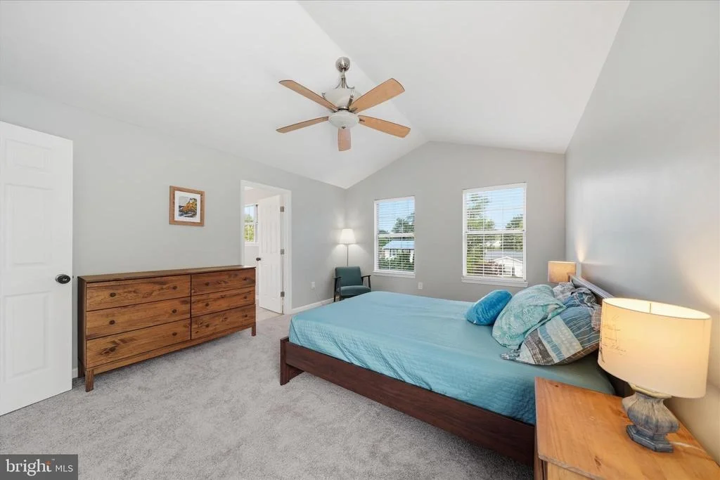 Photo of 7927 CITADEL DRIVE