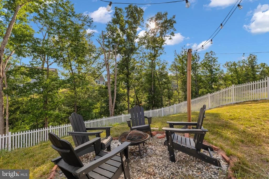 Photo of 131 THORNTON WAY