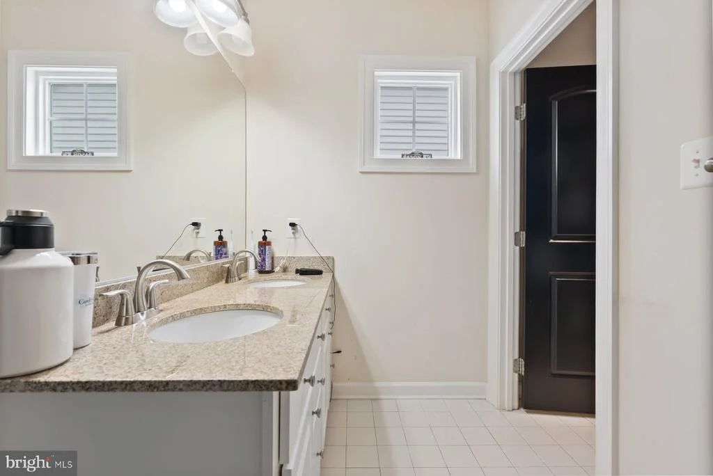 Photo of 14517 HIGHBURY LANE