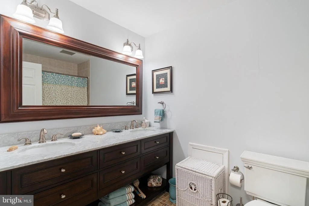 Photo of 11219 LAKEVIEW DRIVE