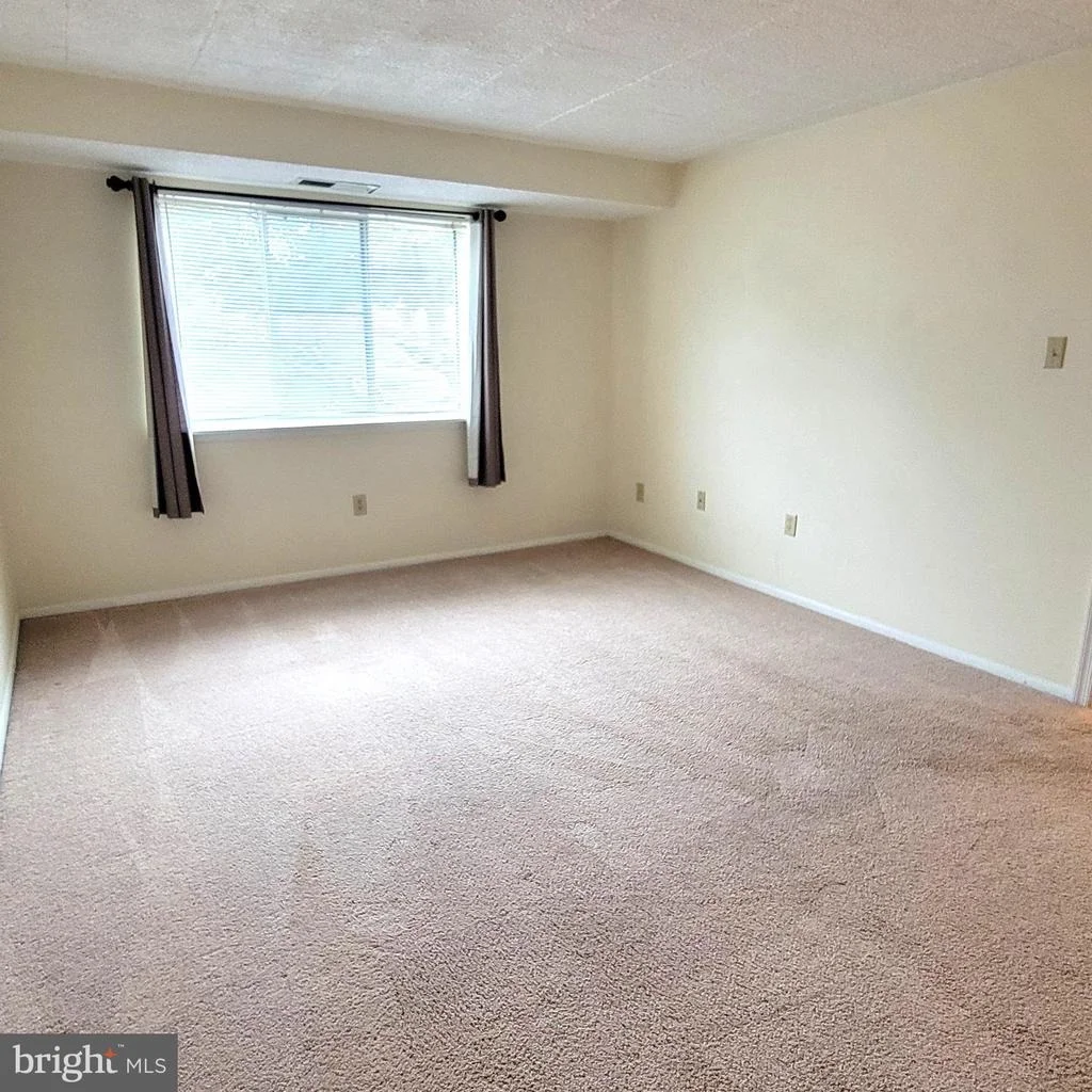 Photo of Unit 4D at 995 HEATHER RIDGE DRIVE