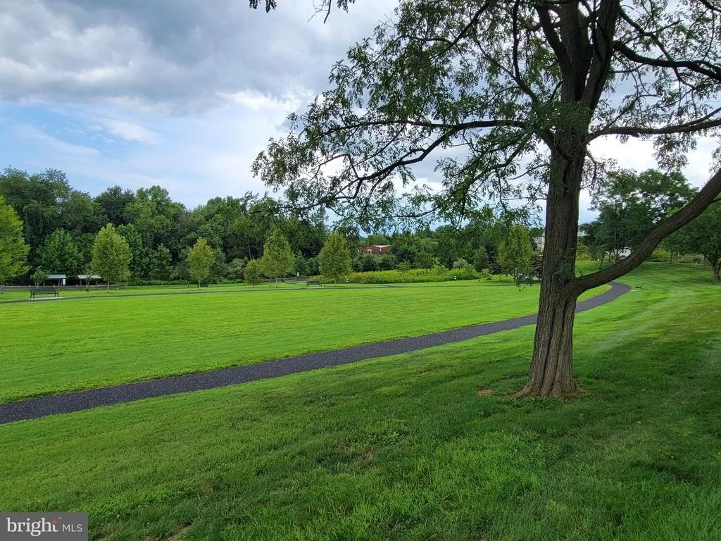 Photo of 207 WINTER WALK DRIVE