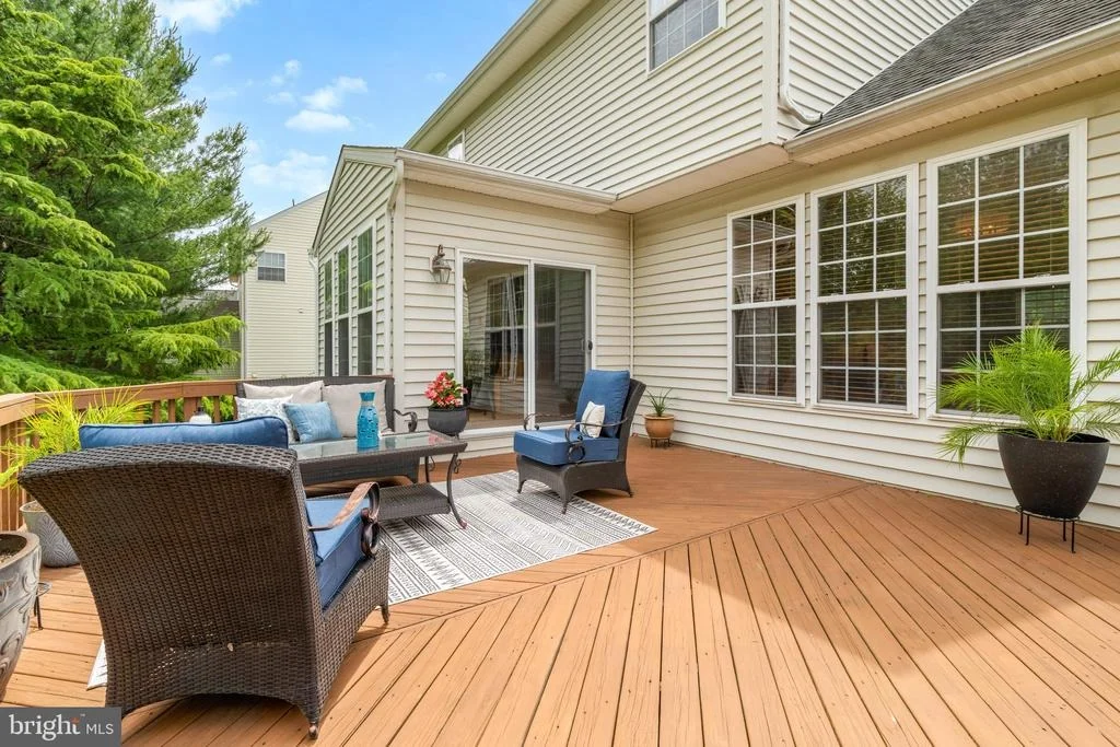 Photo of 5646 DENFIELD PLACE