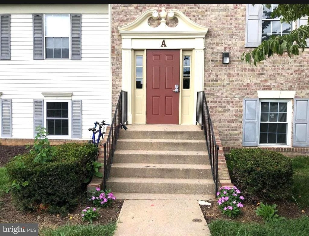 Photo of Unit 201A at 1405 KEY PARKWAY