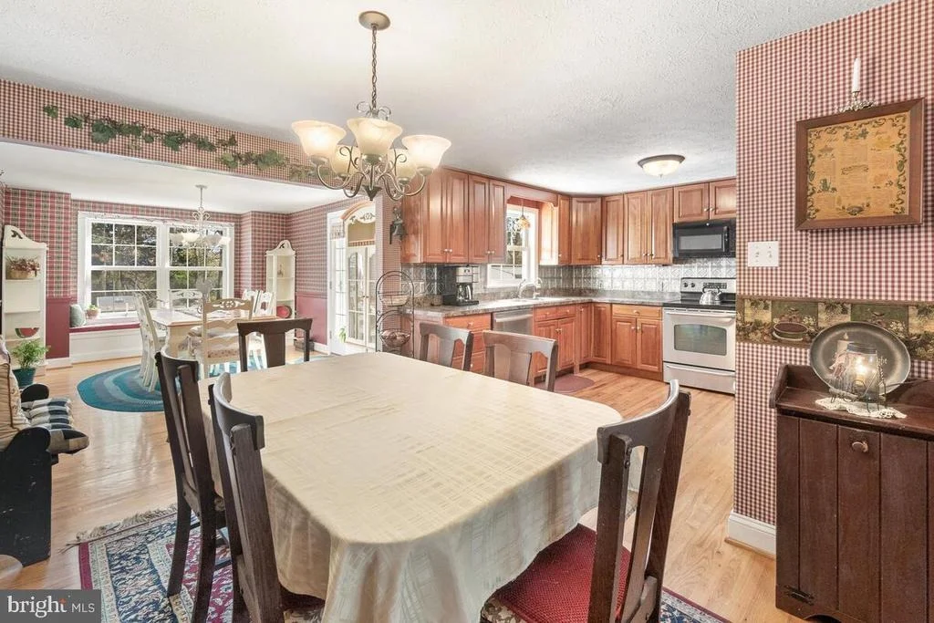 Photo of 7075 JASPER DRIVE