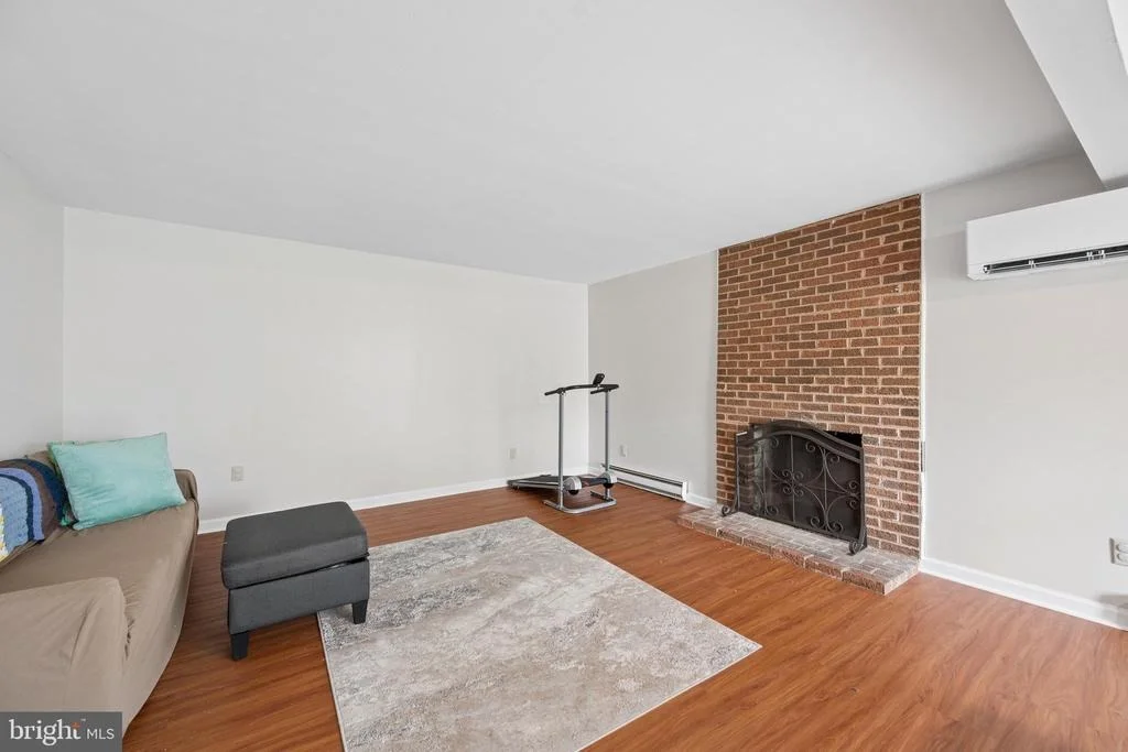 Photo of 5813 WESTERN VIEW PLACE