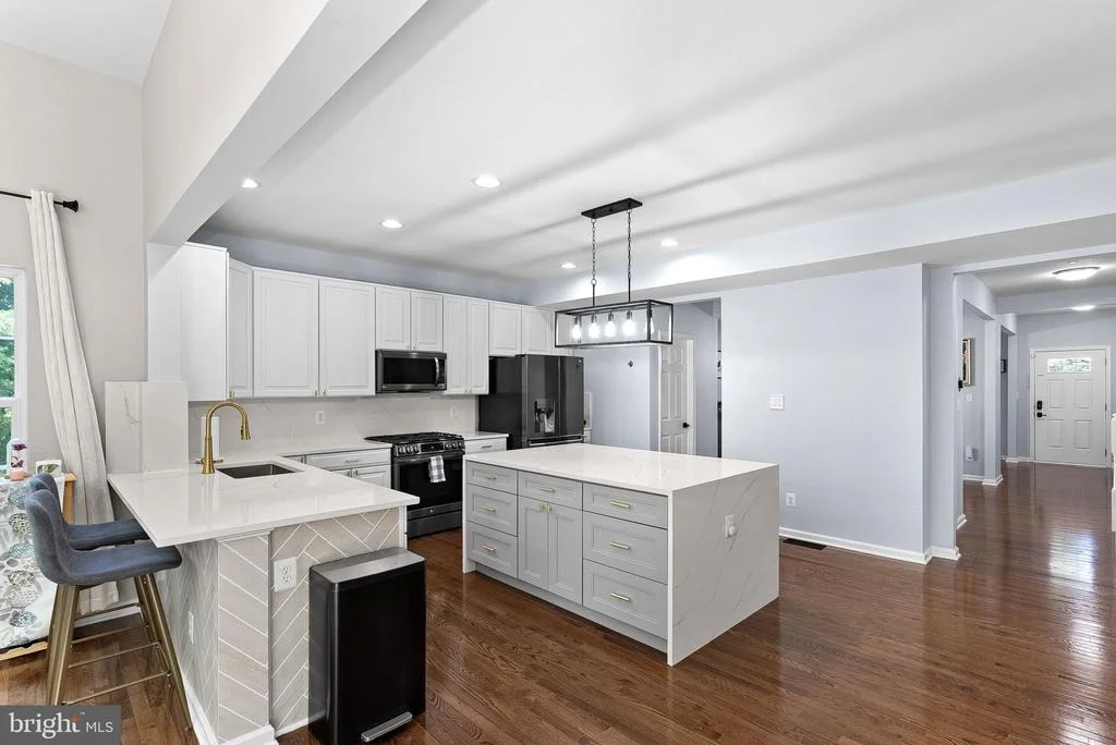 Photo of 9506 MERRIMONT TRACE CIRCLE