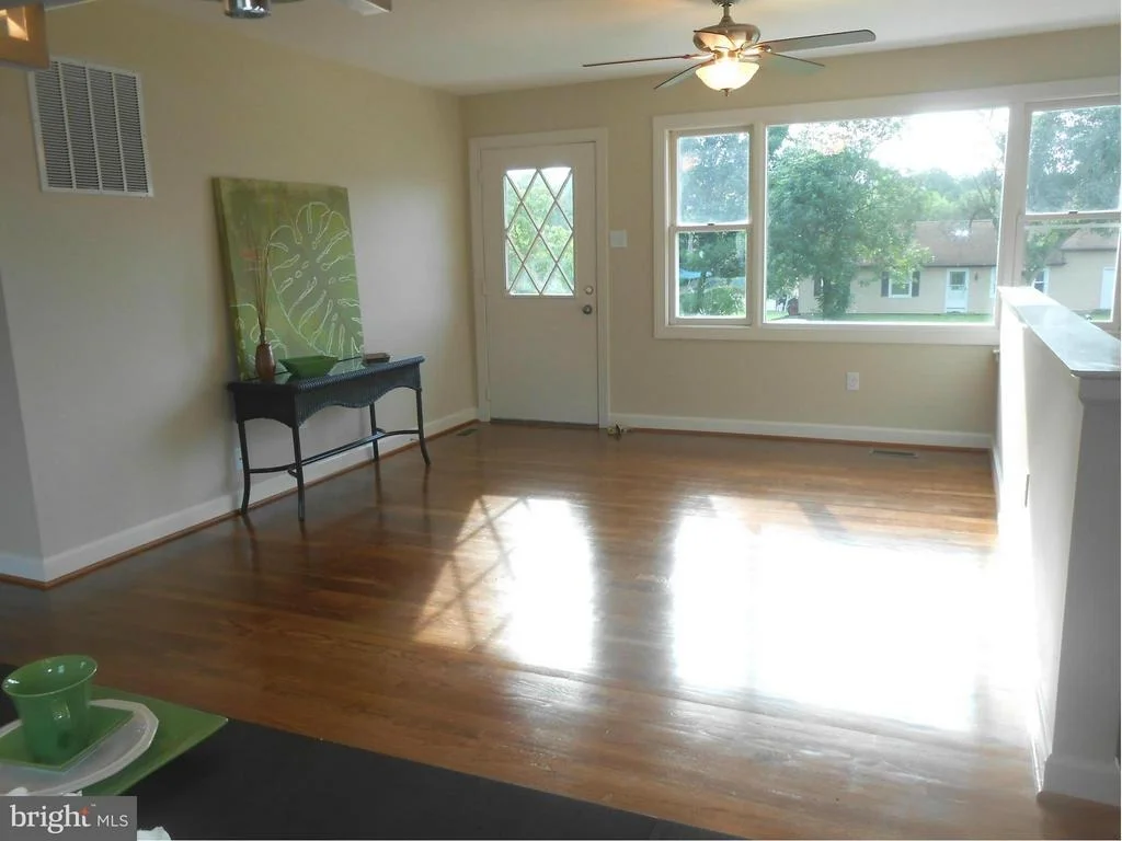 Photo of 7602 MCCLELLAN AVENUE