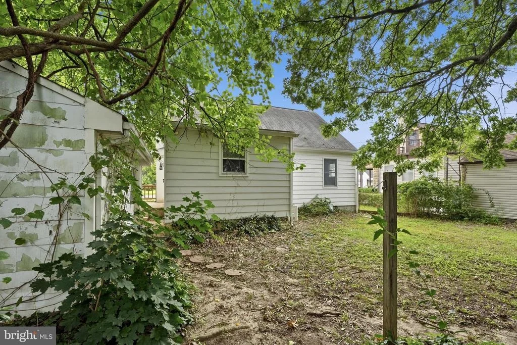 Photo of 125 ASHURST LANE