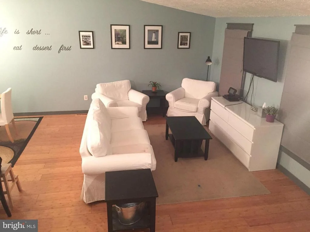 Photo of 1829 MILLSTREAM DRIVE