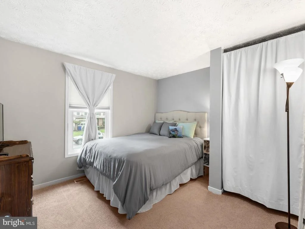 Photo of 8726 FAIRHAVEN PLACE