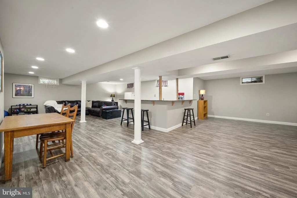 Photo of 4280 LAWNVALE DRIVE