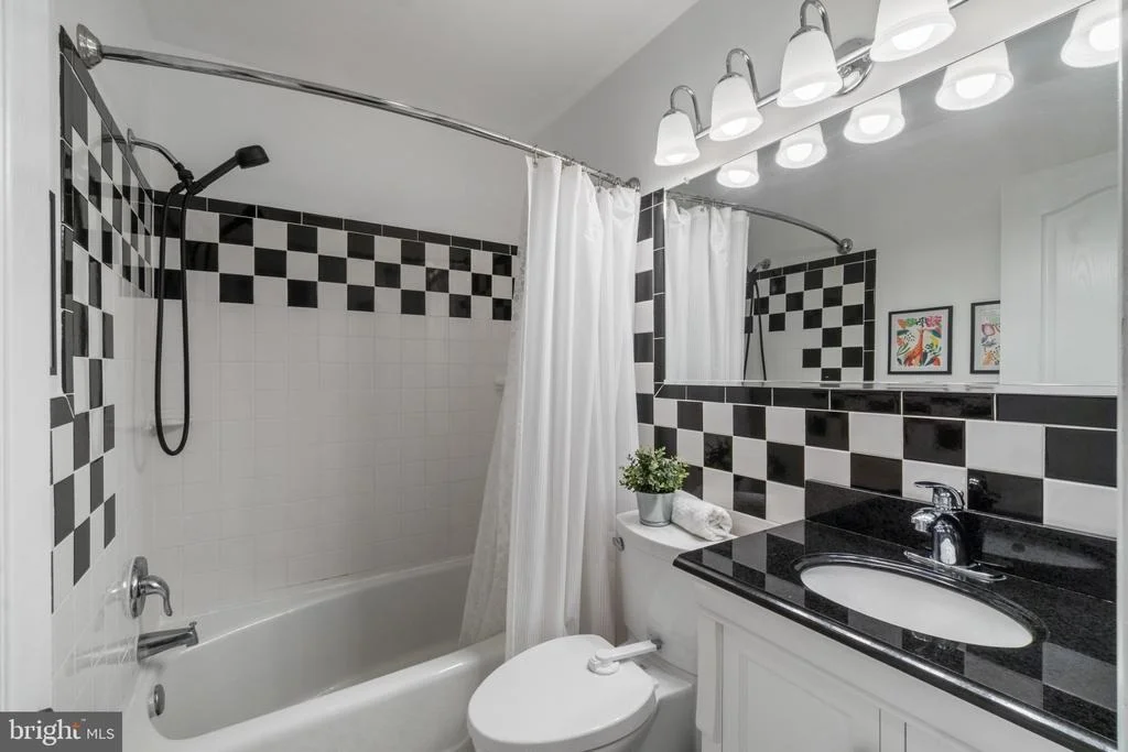 Photo of 117 OAKWOOD ROAD