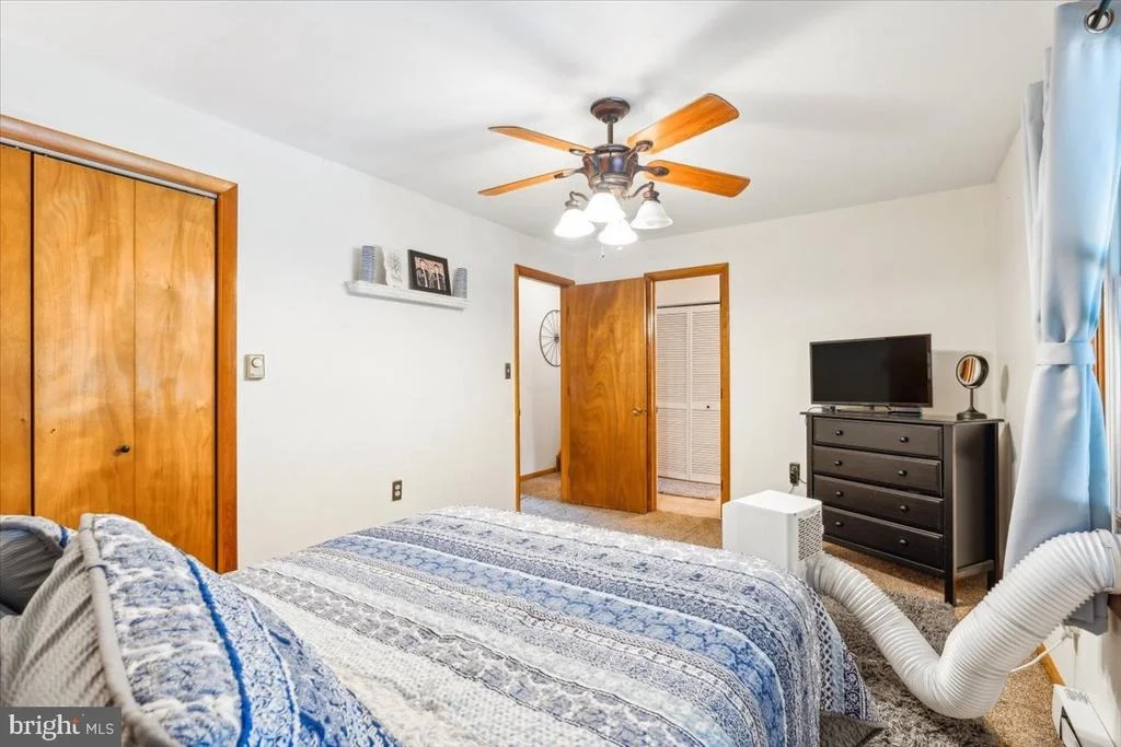 Photo of 11587 LIBERTY OAK DRIVE