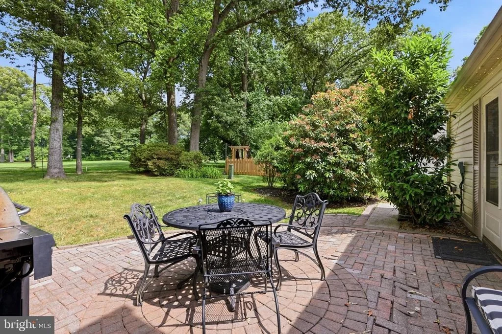 Photo of 1703 CROFTON PARKWAY