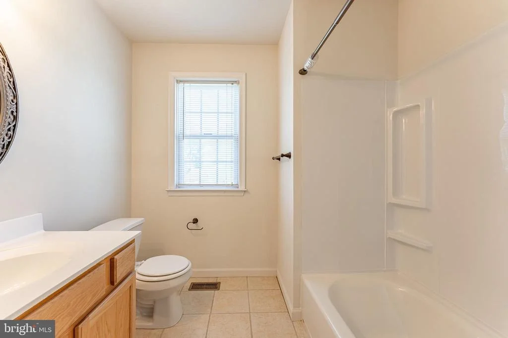 Photo of 209 W FORESTVIEW AVENUE