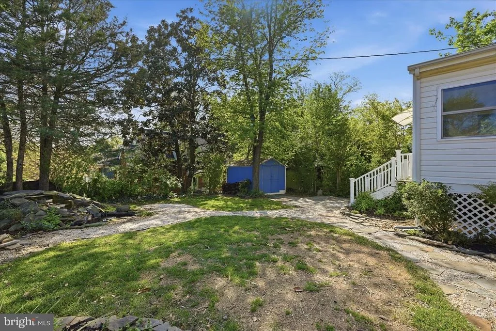 Photo of 4444 20TH ROAD N