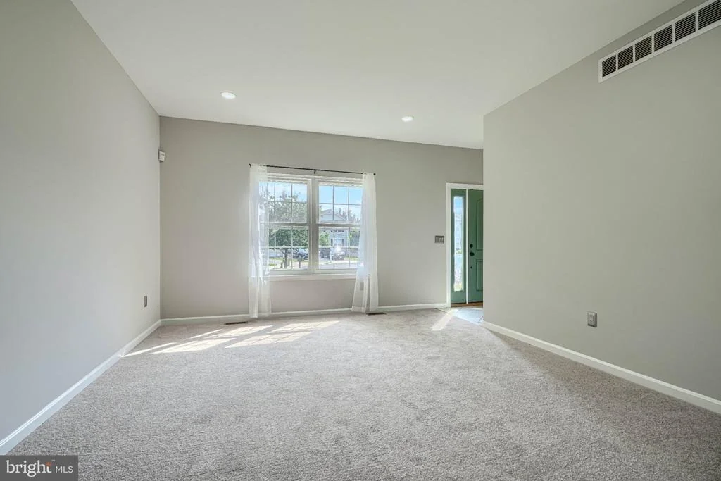 Photo of 4 GRANNY SMITH COURT