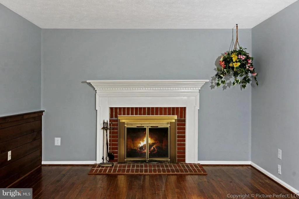 Photo of 577 BINFORD COURT