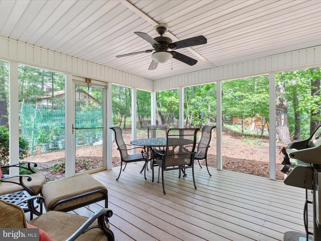 Photo of 228 SUNSET CIRCLE